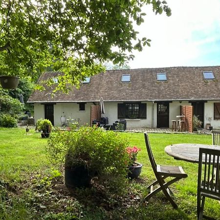 Gites Du Bois Des Perruches Saint-Vincent-des-Bois Bagian luar foto