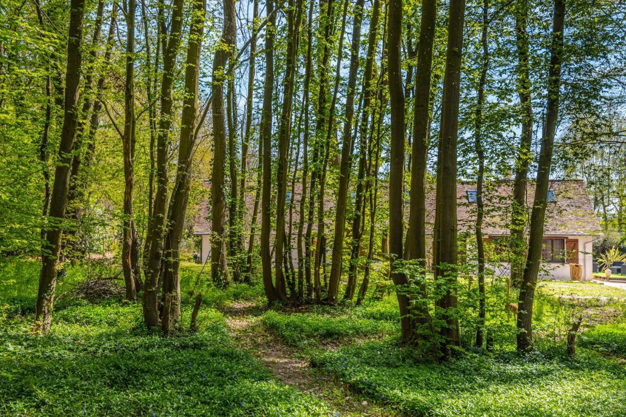 Gites Du Bois Des Perruches Saint-Vincent-des-Bois Bagian luar foto
