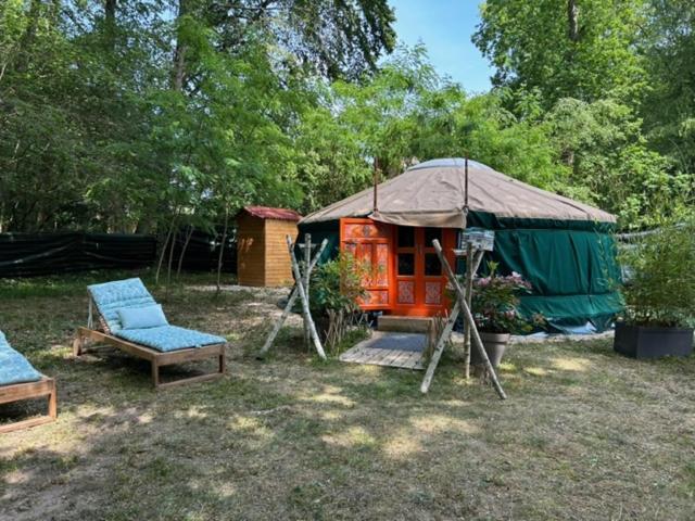 Gites Du Bois Des Perruches Saint-Vincent-des-Bois Bagian luar foto