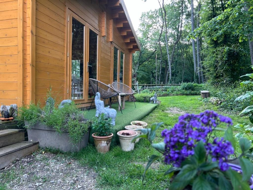 Gites Du Bois Des Perruches Saint-Vincent-des-Bois Bagian luar foto
